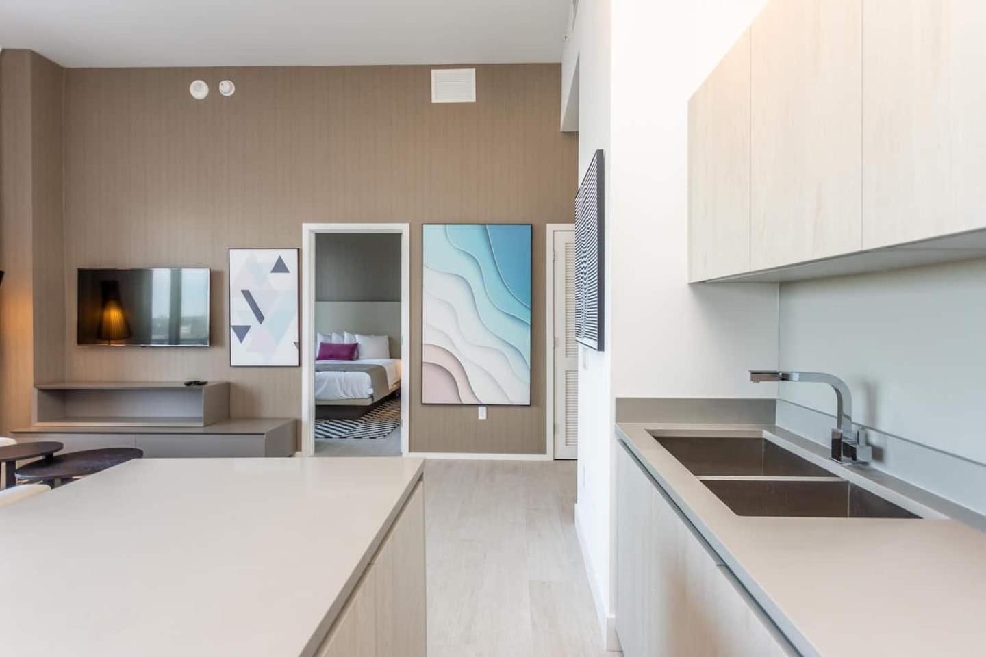 Amazing Apartments At H Beach House ฮอลลีวูด ภายนอก รูปภาพ