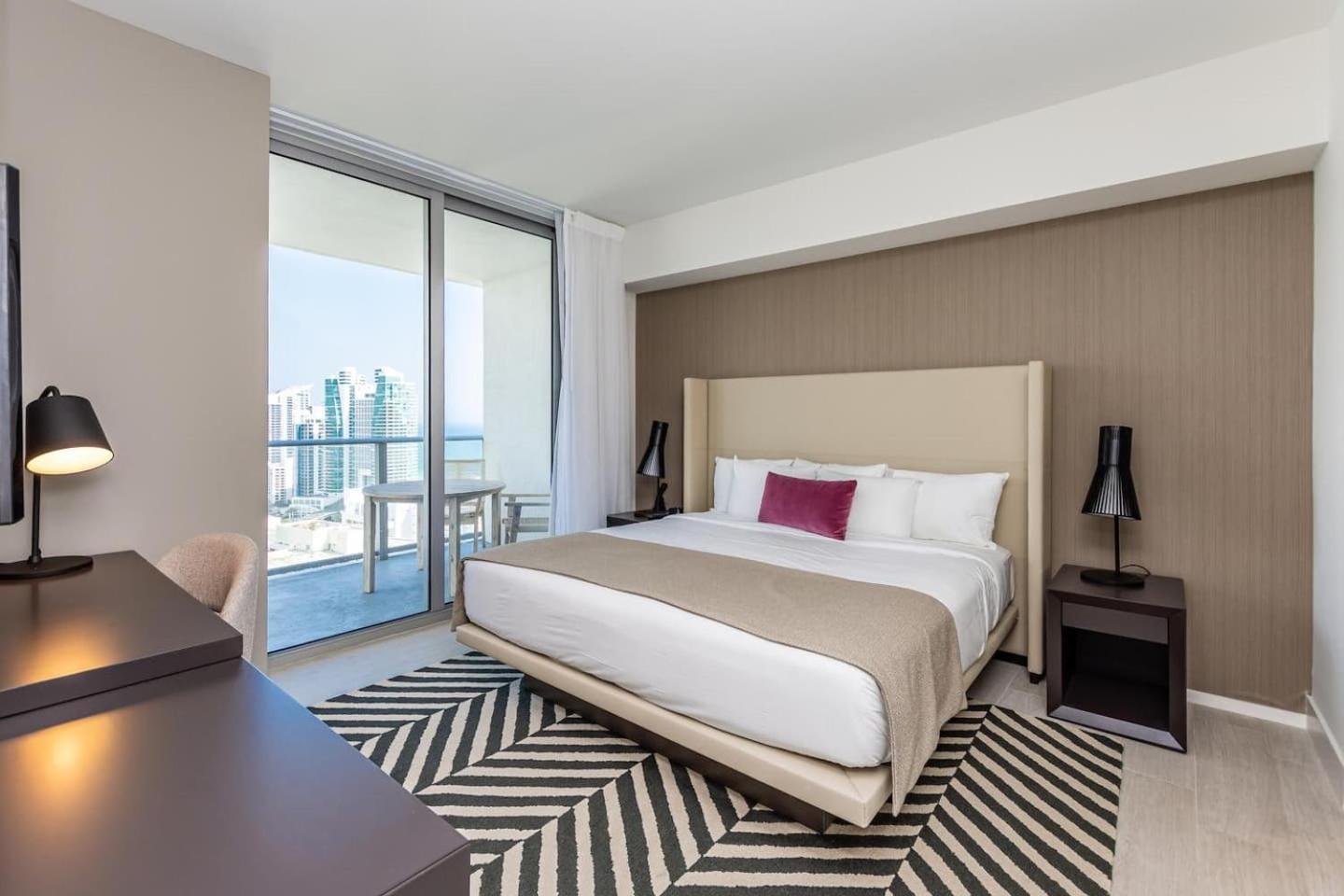 Amazing Apartments At H Beach House ฮอลลีวูด ภายนอก รูปภาพ